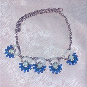Statement necklace